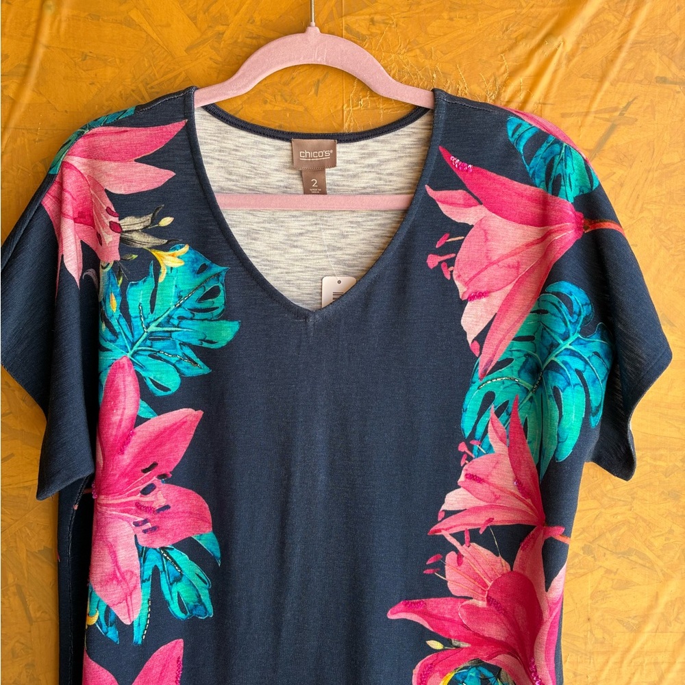 NWT CHICO’S Blue Floral Short Sleeve Beaded Dress Size Large (2) - Picture 3 of 9